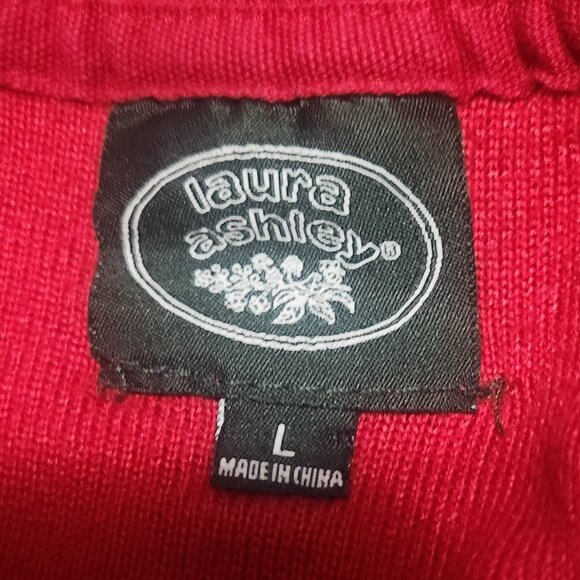 Laura Ashley Christmas Top Red/White Size Large - Picture 5 of 5